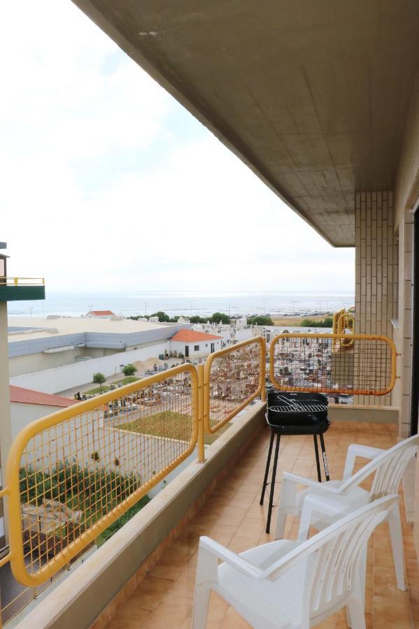 Atlantic Getaway - T1 100 M To The Waves Apartment Buarcos Exterior foto